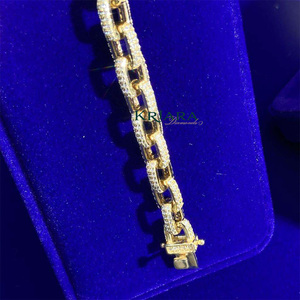 Bracelet pour homme en or plaqué 925 avec diamants de laboratoire, style hip-hop, taille brillant rond, pour usage quotidien, design à maillons. - Product Image 4
