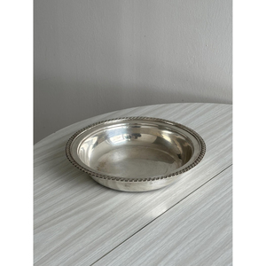 Bol à salade en acier inoxydable au design simple et luxueux, qualité exemplaire pour une présentation d'aliments frais et vibrants, pour les fournitures hôtelières - Product Image 5