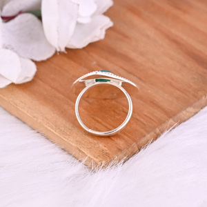 แหวนหินออนิกซ์สีเขียวธรรมชาติสไตล์โบฮีเมียน |   เงินแท้ 925 - Product Image 6