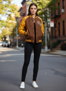 Chaqueta Varsity Premium para Mujer de Lana y Cuero - Marrón, Amarillo y Naranja con Logotipo SQS - Product Image 3