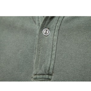 เสื้อโปโลแขนสั้นทรงเข้ารูปสำหรับผู้ชาย สีพื้น ผ้าปิเก้ถัก สไตล์ลำลอง สีเขียว - Product Image 6