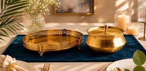Plateau de service rectangulaire en métal poli doré de qualité supérieure, avec compartiments, idéal pour les mariages, les fêtes, les restaurants et les événements - Product Image 3