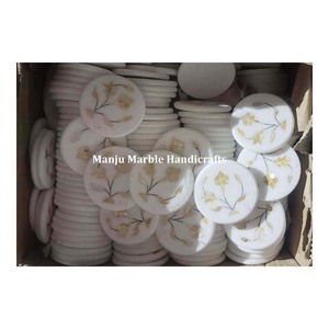 Handmade Natural Golden Sea Shell Best Quality Round Shape <b>Flower</b> Design <b>Mirrors</b> For Home Decoration - Product Image 4