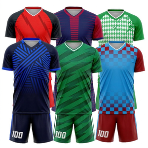 Uniforme de Fútbol Personalizado al por Mayor, Equipación de Fútbol Sublimada - Product Image 3