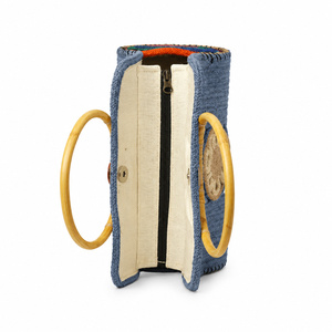 Bolso de compras de yute trenzado con recortes florales artesanales personalizados, asas de bambú, doble cremallera y fuelles laterales enrollados para mujer - Product Image 3