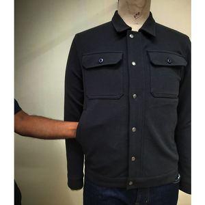 Chaqueta Casual Premium para Hombre con Aislamiento Ligero, Estilo Moderno y Ajustado, Cierre de Cremallera Resistente, Perfecta para el Invierno - Product Image 5