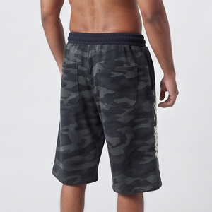 Pantalones Cortos de Felpa con Estampado de Camuflaje para Hombre, Pantalones Cortos de Felpa con Bordado Desgastado, Pantalones Cortos Largos de Felpa de 450 GSM para Hombre, Ropa de Invierno - Product Image 4