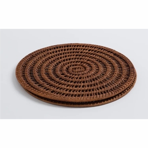 Sous-plat rond en rotin tressé artisanal éco-responsable marron, dessous de plat rustique pour restaurant et mariage - Product Image 1