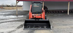 Nuevo Kubota SSV75 2026, Minicargadora con 74 Caballos de Fuerza, Cabina Completamente Cerrada con Calefacción y Aire Acondicionado - Product Image 6