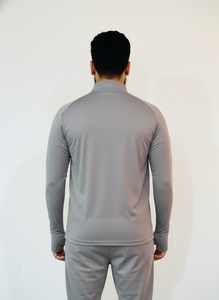 Camiseta Deportiva de Manga Larga para Hombre, Color Gris, Cierre de Media Cremallera, Secado Rápido, Corte Regular, Costuras en Contraste, Estilo Pullover - Product Image 2