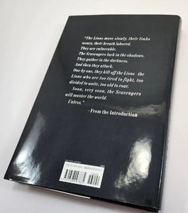 Leones y depredadores: La historia verdadera de Estados Unidos de Ben Shapiro, libro de bolsillo, historia y comentarios políticos - Product Image 4