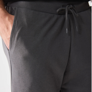 Pantalones Cortos Deportivos Grises Personalizados para Hombre, Cintura Elástica con Cordón, Bolsillos Laterales, por Encima de la Rodilla, Corte Informal y Relajado, Marca Privada, Venta al Por Mayor - Product Image 6