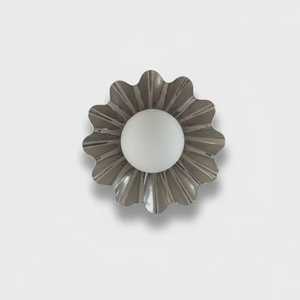 Applique murale moderne en métal avec centre blanc, luminaire d'intérieur, décoration de salon - Product Image 1