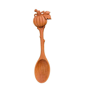 Cuchara de madera con forma de luna creciente para Halloween, cuchara de madera hecha a mano, regalo de otoño para niños, juego sensorial de cocina - Product Image 5