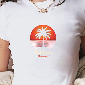 T-shirt court mode femme design coucher de soleil Nassau Bahamas - Product Image 4