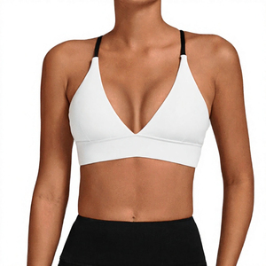Sujetador deportivo halter de cuello en V profundo blanco para mujer, de alto soporte, transpirable, sin costuras, top de yoga de color liso con tirantes ajustables de malla - Product Image 3