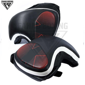 Red And Black Color Newest High-Visibility Target Training Gear Heavy-Duty Martial Arts Customizable Boxing Thigh Protector - Product Image 5
