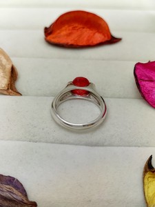 Bague de fiançailles unique en quartz arc-en-ciel, bijou élégant en pierres précieuses colorées, cadeau de mode pour femmes et jeunes filles - Product Image 3