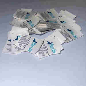 ป้ายเสื้อผ้าทอแบบกำหนดเอง-ป้ายโพลีเอสเตอร์แบบซักได้เป็นมิตรกับสิ่งแวดล้อม-ป้ายเสื้อผ้ารูปสี่เหลี่ยมพับกลาง-พิมพ์ดิจิทัล - Product Image 2