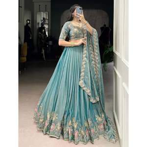 Hermoso Lehenga Choli de Organza Azul Cielo con Tejido Zari para Compromiso - Product Image 5