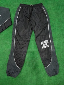 Pantalones Deportivos Personalizados con Paneles en Contraste para Hombre, Pantalones Cortavientos, Pantalones Deportivos Ligeros al por Mayor, Pantalones Deportivos Urbanos para Gimnasio - Product Image 4