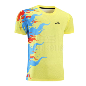Uniforme de tenis de calidad profesional con construcción transpirable para actividades de partido. - Product Image 2