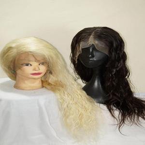 Peluca de Cabello Humano Ondulado 613 Rubio Platino y Negro Natural al por Mayor, Peluca Frontal de Encaje HD, Ondas Sueltas Profundas, Cabello Virgen sin Pegamento - Product Image 2