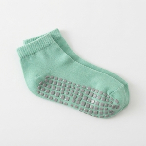 Calcetines Deportivos de Algodón para Niños al por Mayor, Calcetines Deportivos Antideslizantes de Punto, Calcetines de Algodón con Logotipo Personalizado para Yoga, Juegos Escolares, OEM, ODM - Product Image 3