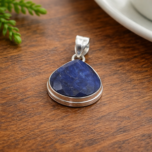 พลอยแซฟไฟร์ธรรมชาติ925สเตอร์ลิงเงินแฮนด์เมดสร้อยคอจี้หยดน้ำตาแบบเหลี่ยมเพชรพลอยของขวัญเครื่องประดับที่ไม่เหมือนใครสำหรับเป็นของขวัญคริสต์มาส - Product Image 5