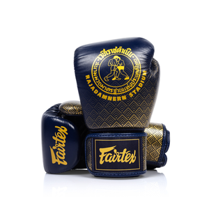 Gants de boxe Fairtex bleu marine et or, logo du stade Rajadamnern, fermeture auto-agrippante, cuir véritable, respirants, pour adulte - Product Image 4