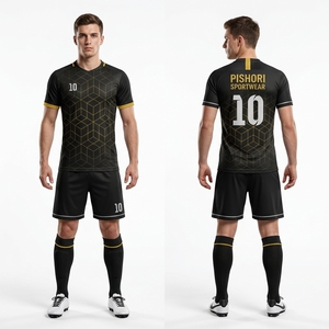 Uniforme de football personnalisé en polyester noir avec motif tonal et short de football assorti - Product Image 1