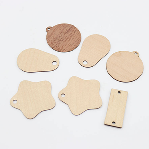 Porte-clés en bois écologiques RFID pour hôtel, porte-clés NFC en bois, mini-carte en bois irrégulière 213/215/216 pour contrôle d'accès - Product Image 3