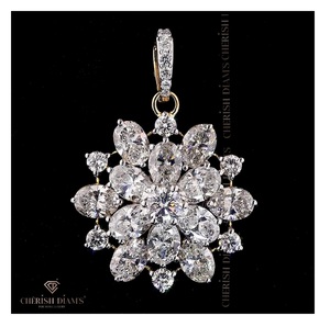 จี้เพชรทรงกลุ่มดอกไม้ รูปไข่และทรงกลม สร้อยคอเพชรทองคำขาว 18K สำหรับขายส่ง - Product Image 1