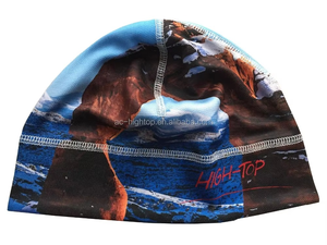 Chapeau beanie tendance en polyester et élasthanne avec logo personnalisé, confortable et de haute qualité pour hommes et femmes - Product Image 5