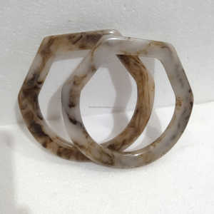 Pochette de soirée en résine à la mode au design unique avec poignée, accessoires pour les fêtes et les mariages - Product Image 1