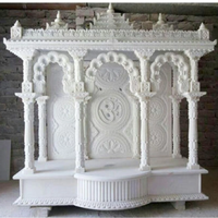 Temple Mandir moderne en marbre incrusté avec un motif panoramique pour la prière à domicile