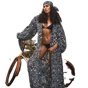 Ladies Printed Beach <b>Cover</b> Up with Elevated Finish Womens Resort Wear <b>Cover</b>-Up in Contemporary Prints Ladies - Product Image 4