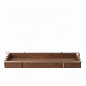 Plateau à chaussures moderne en bois de noyer massif avec poignées en laiton, rectangulaire, décoratif, pour l'organisation et la décoration de la maison - Product Image 1