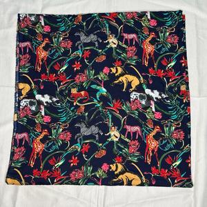 ผ้าเครปพรีเมียมลายป่า สำหรับเสื้อเชิ้ต ชุดนอน ชุดลำลอง กระโปรง ชุดเดรส กระเป๋าเด็ก และกระเป๋าถือ - Product Image 5