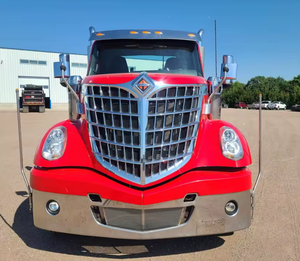 Mejor Precio 2022 2024 Camión International LoneStar Day Cab - 550HP, 18 Velocidades Automatizadas, Camión Day Cab Usado Listo para Despacho - Product Image 1