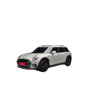 Mini Clubman Classic con Volante a la Izquierda, Asientos de Cuero, Cámara Trasera - Julio 2024, 53,327 km - Product Image 1