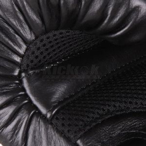 Guantes de Boxeo de Cuero Premium con Cierre de Gancho y Bucle para Entrenamiento Físico, Agarre Cómodo y Soporte Seguro para la Muñeca para Hombres - Product Image 4