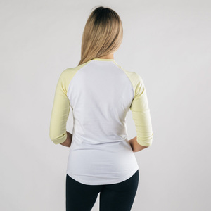 Camiseta de Mujer de Alta Calidad, 100% Algodón Peinado, Manga Tres Cuartos, Estilo Raglán, con Estampado Puff - Product Image 2