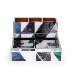 Porte-couverts en bois MDF moderne de qualité, avec revêtement émaillé, motif papillons jaunes ombragés Tiny Mistake - Product Image 2