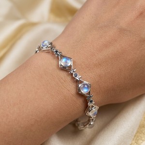 Vintage 925 Sterling Silver Moonstone <b>Bracelet</b> Natural Blue Flash, Handmade <b>Gemstone</b> Jewelry, Elegant Silver Jewelry Gift - Product Image 4
