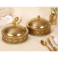 Casserole de Luxe Faite à la Main en Acier Inoxydable Moderne avec Couvercle Martelé, Chauffe-Plats Isotherme Écologique pour Traiteur de Mariages