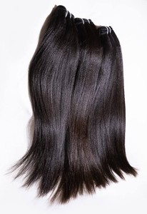 Extensiones de Cabello Humano Natural Negro de 22 Pulgadas, Cabello Indio Virgen Liso de Primera Calidad - Product Image 3