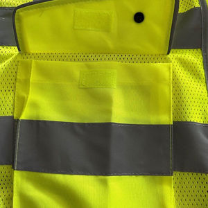 Chaleco de Seguridad Reflectante de Alta Calidad con Diseño Moderno 2026 para Hombre, Logotipo Personalizable, Fabricado en Fábrica, Chaleco de Protección Laboral - Product Image 4