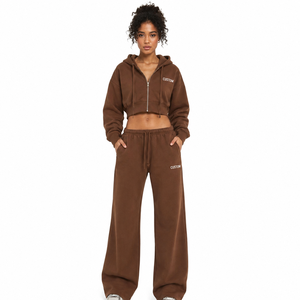 OEM Brown <b>Cropped</b> <b>Zip</b> <b>Up</b> Tracksuit Set Wide Leg Pants Casual Athleisure OEM Private Label Custom Logo Sweatshirt And Sweatpants - Product Image 1