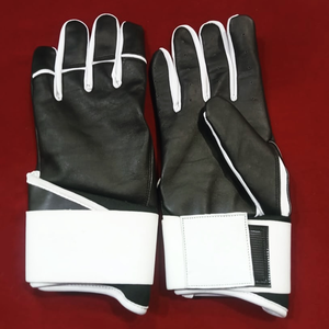 Guantes de Bateo de Cuero Rojo con Detalles Azules, Cierre de Velcro, Diseño Acolchado para Entrenamiento, Talla Adulto Unisex - Product Image 6